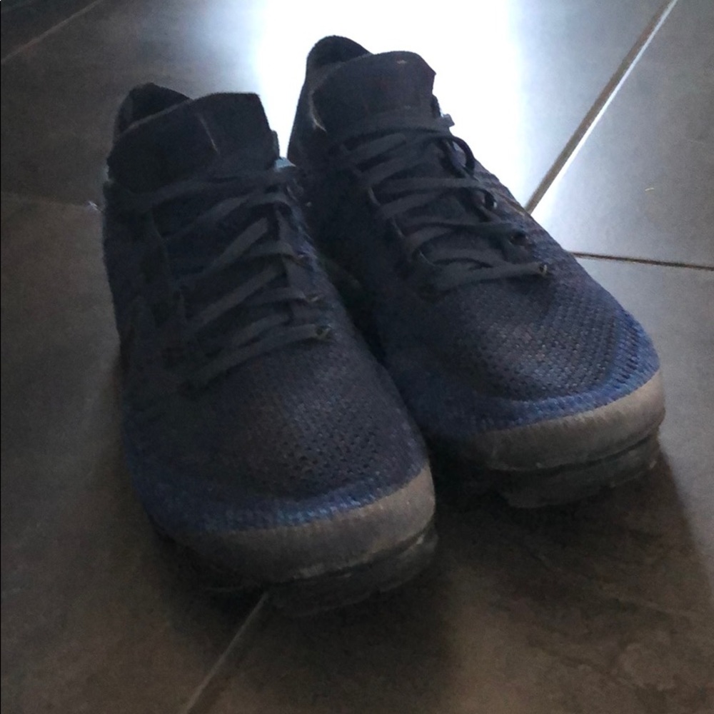 Navy Blue V1 Nike Vapormaxes